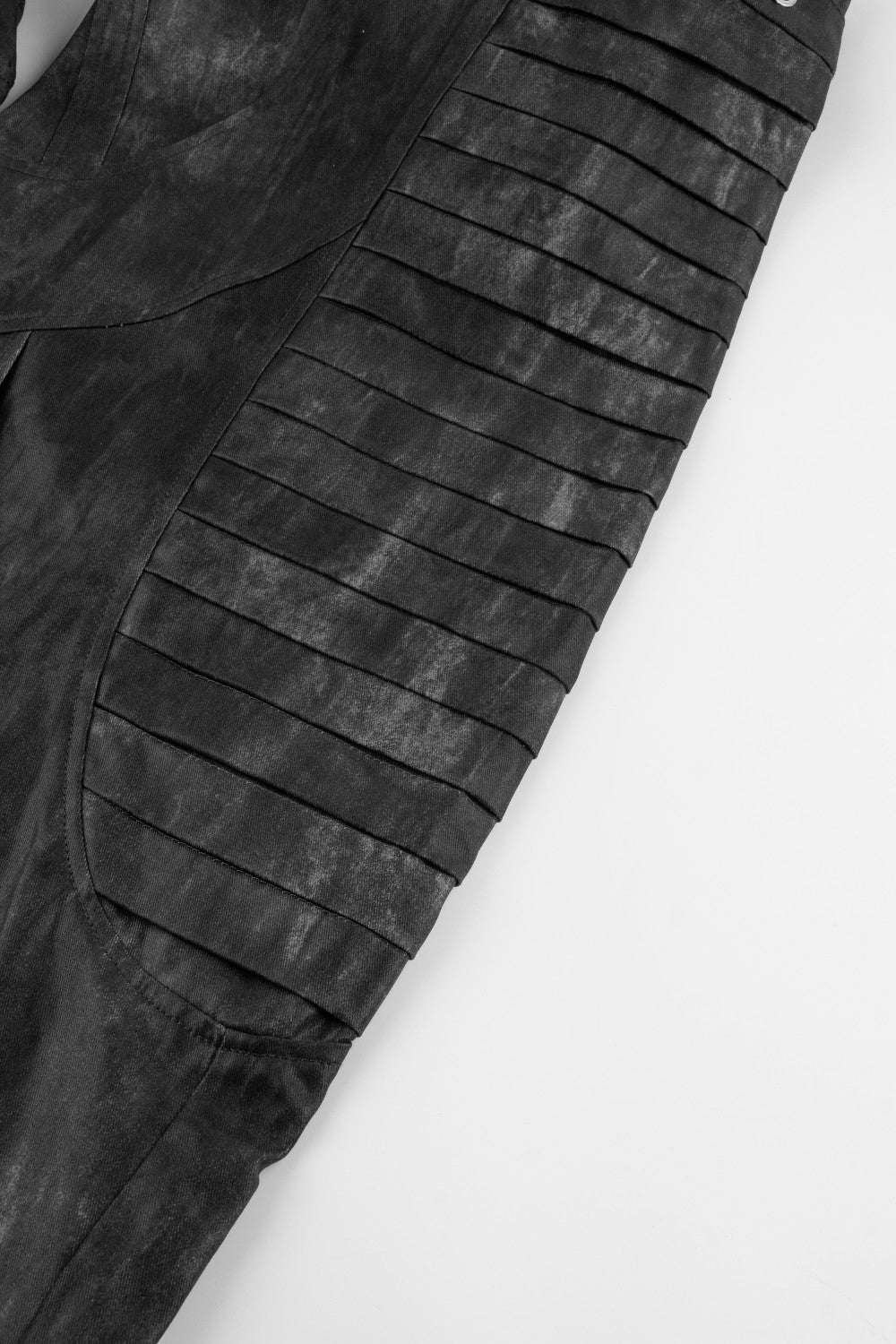 Pleated Wash Black Denim Pants