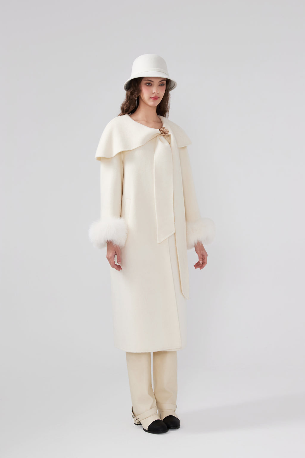Butterflies Lapel White Cashmere Long Coat