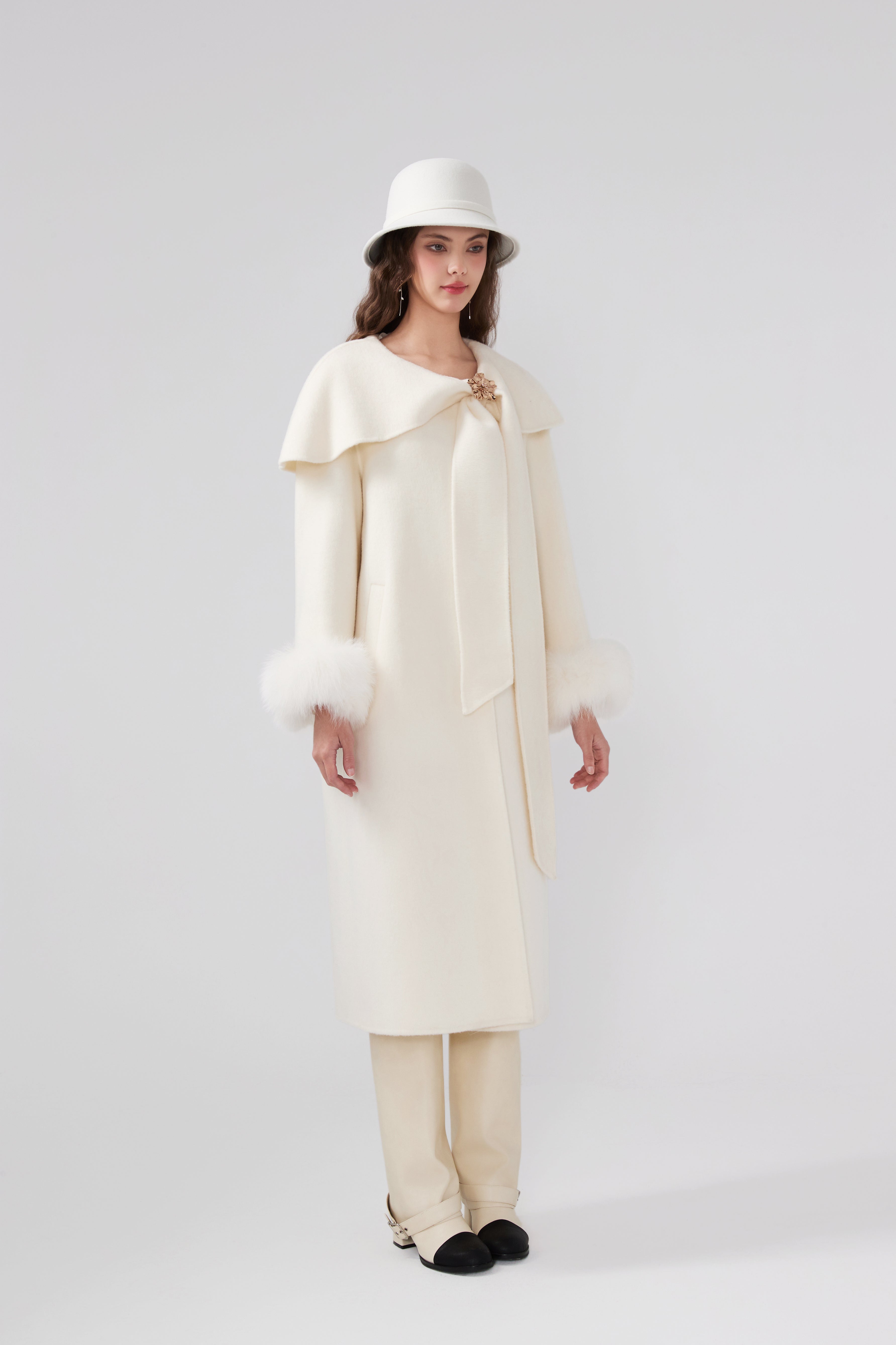Butterflies Lapel White Cashmere Long Coat