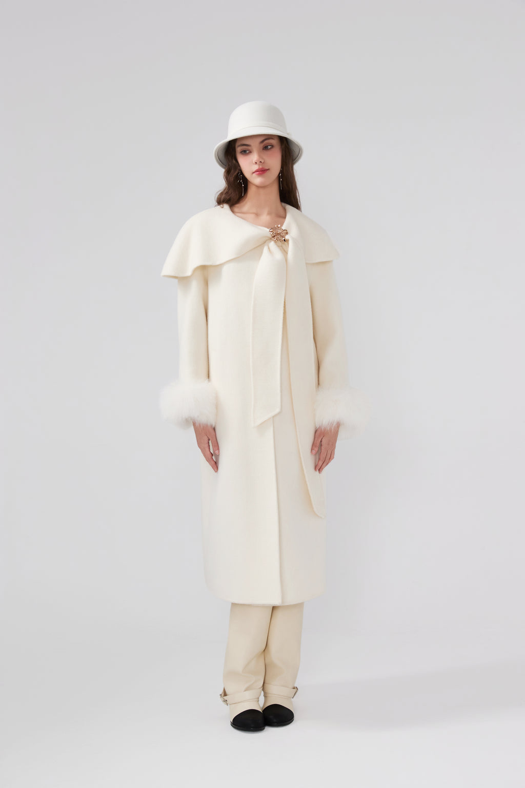 Butterflies Lapel White Cashmere Long Coat