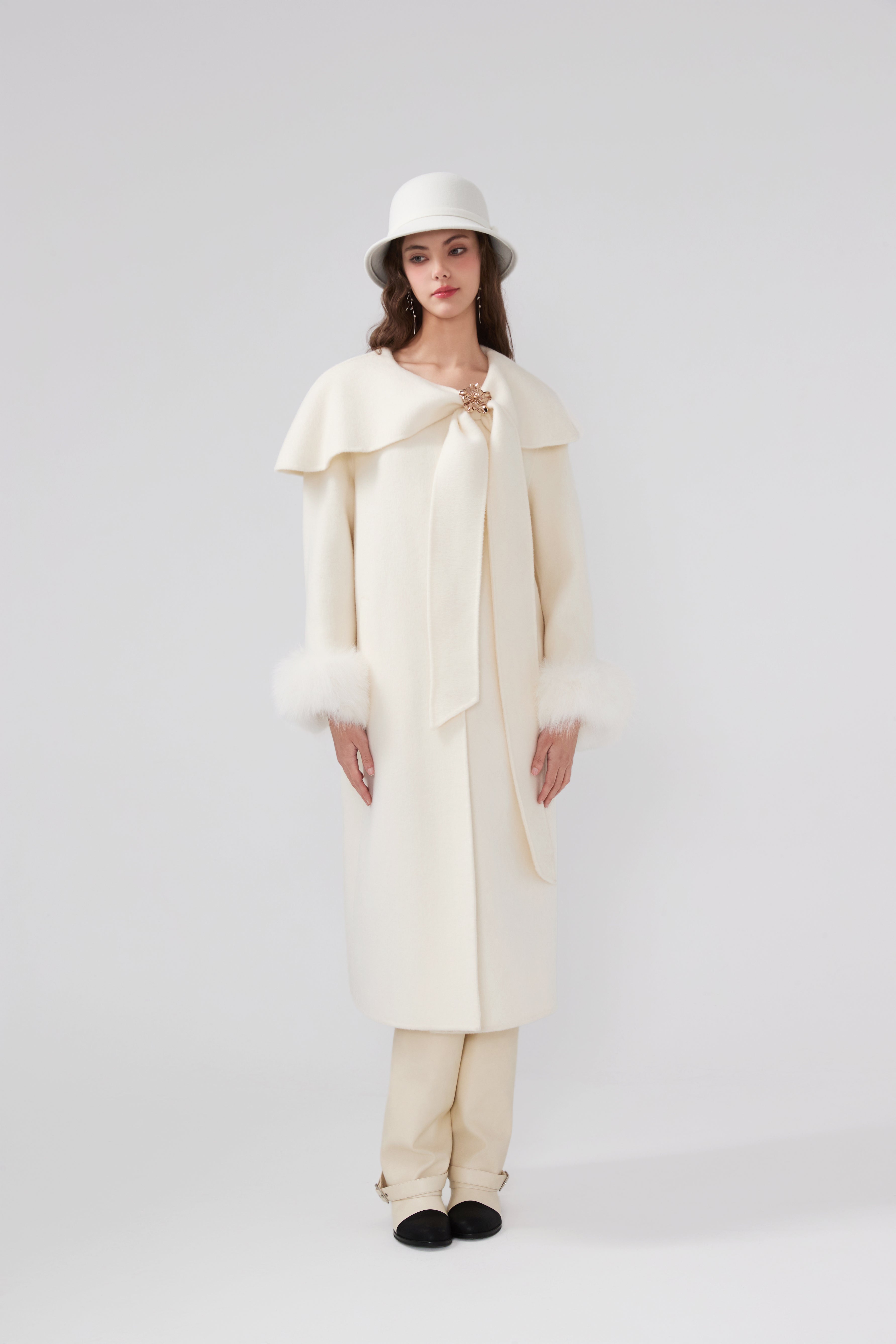 Butterflies Lapel White Cashmere Long Coat