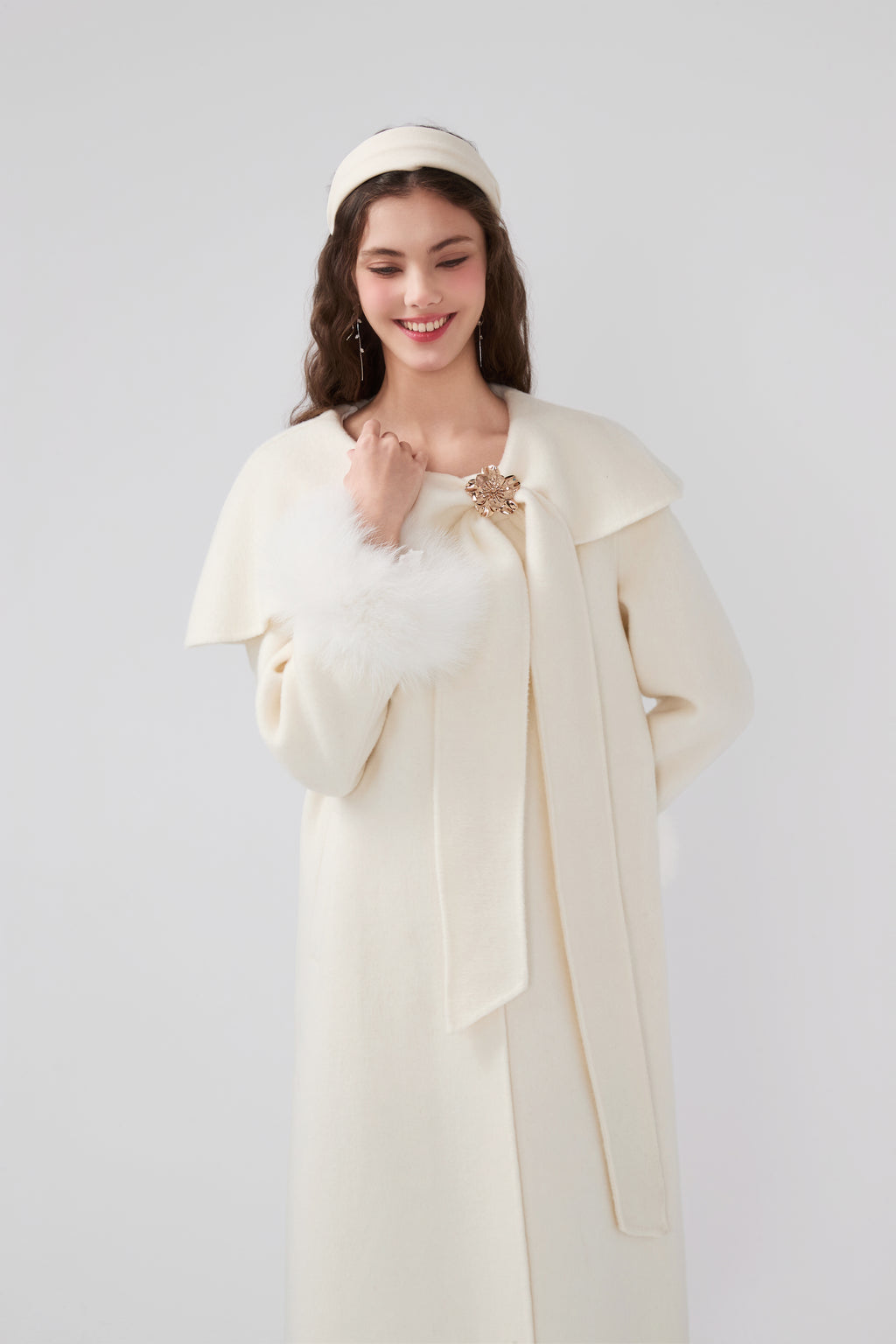 Butterflies Lapel White Cashmere Long Coat