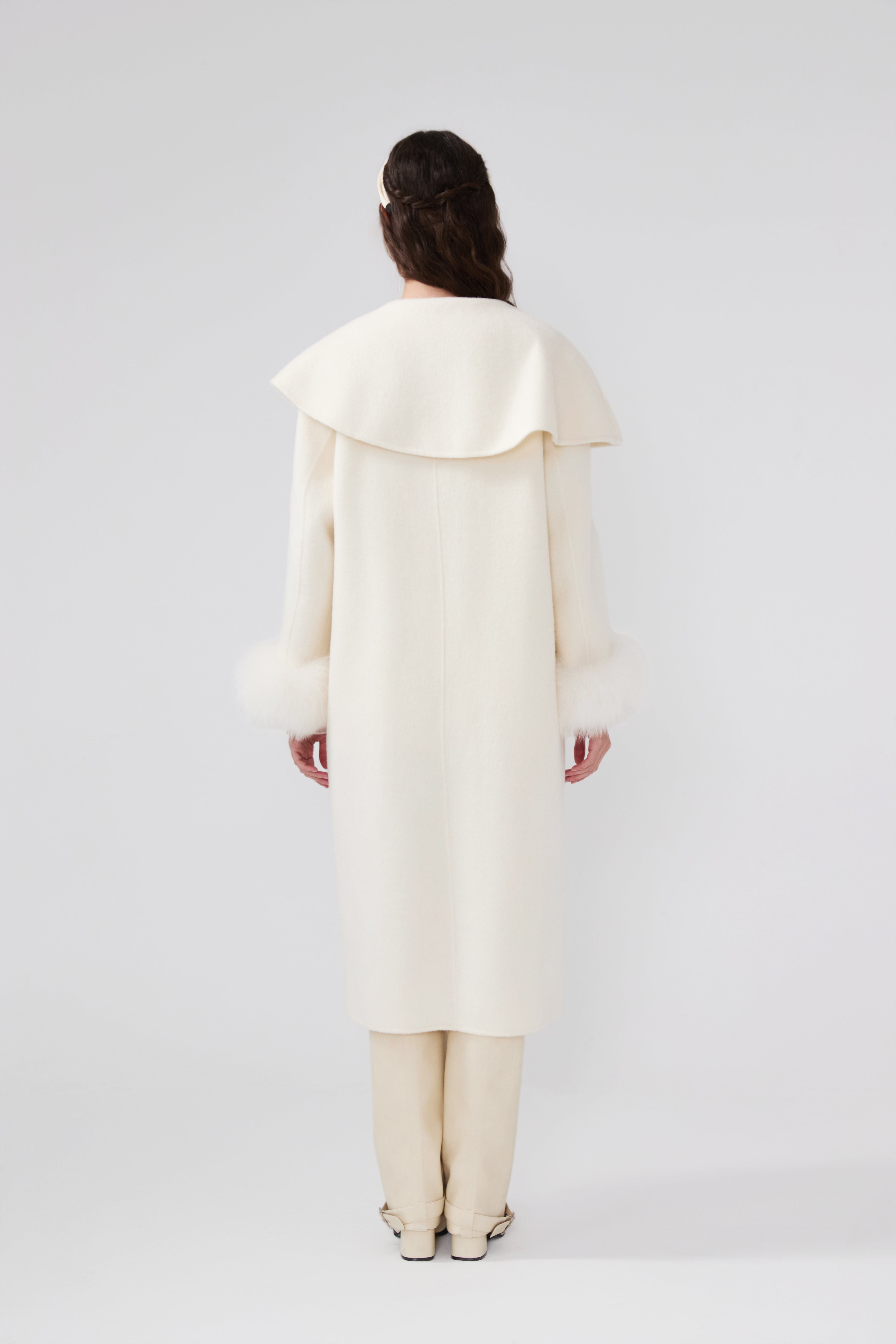 Butterflies Lapel White Cashmere Long Coat