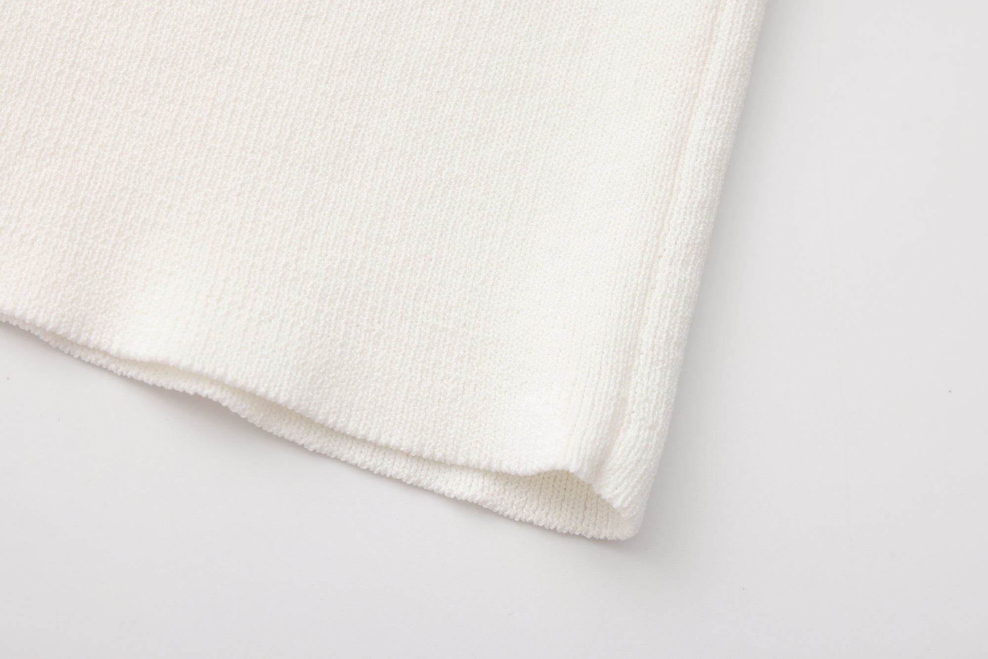 Fine Glittering White Iris Shirt