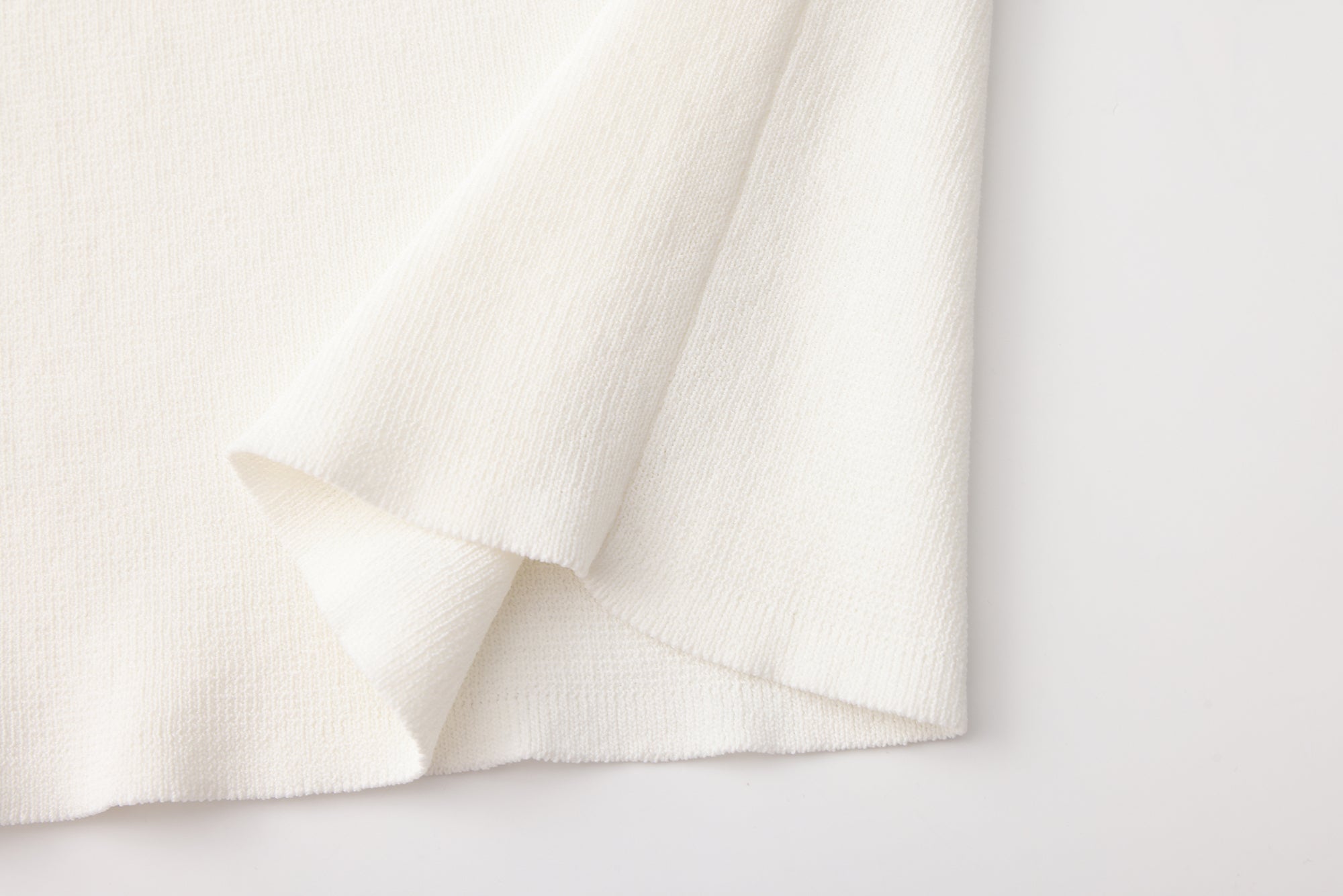 Fine Glittering White Iris Shirt