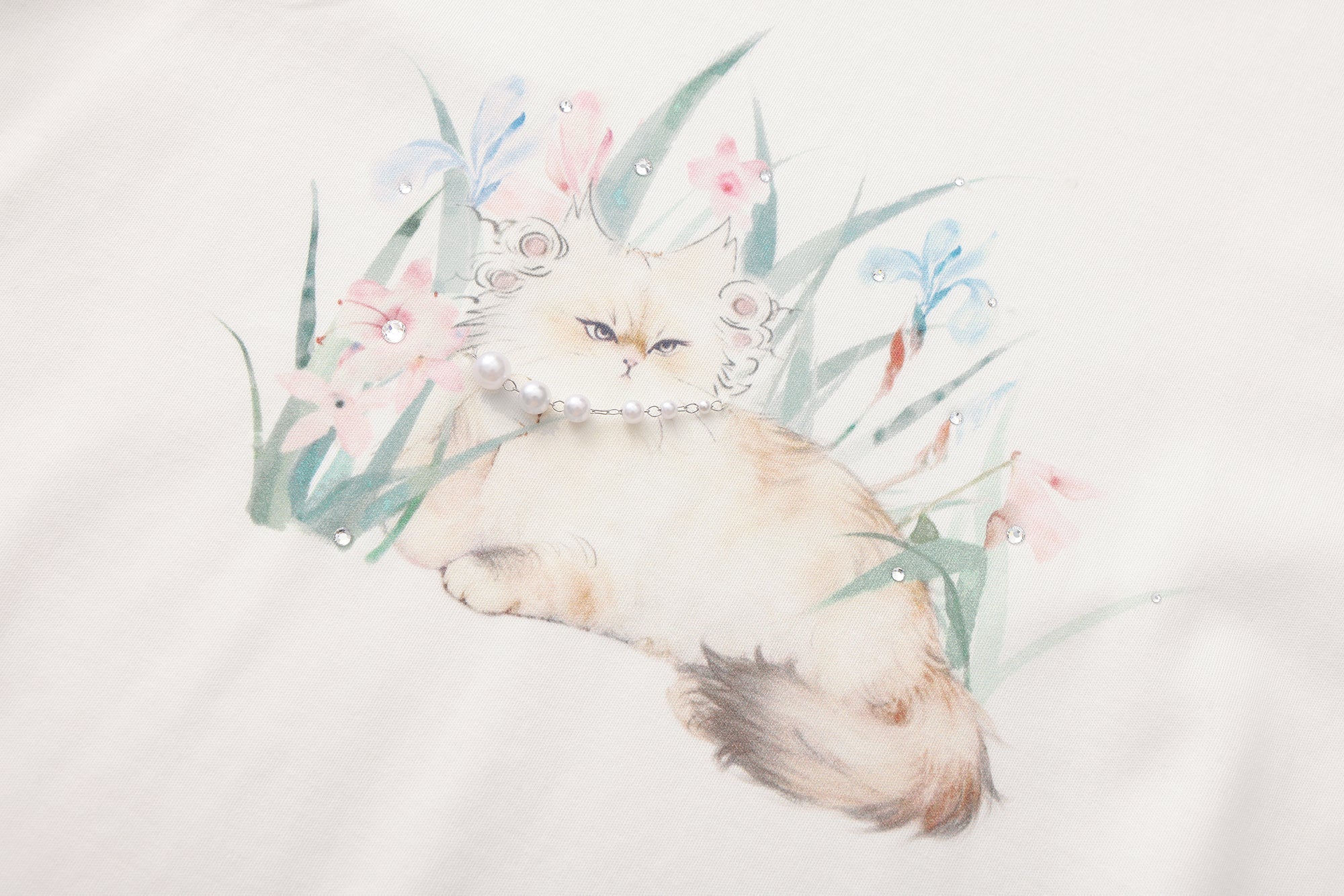 White Cat Short Sleeved Tee