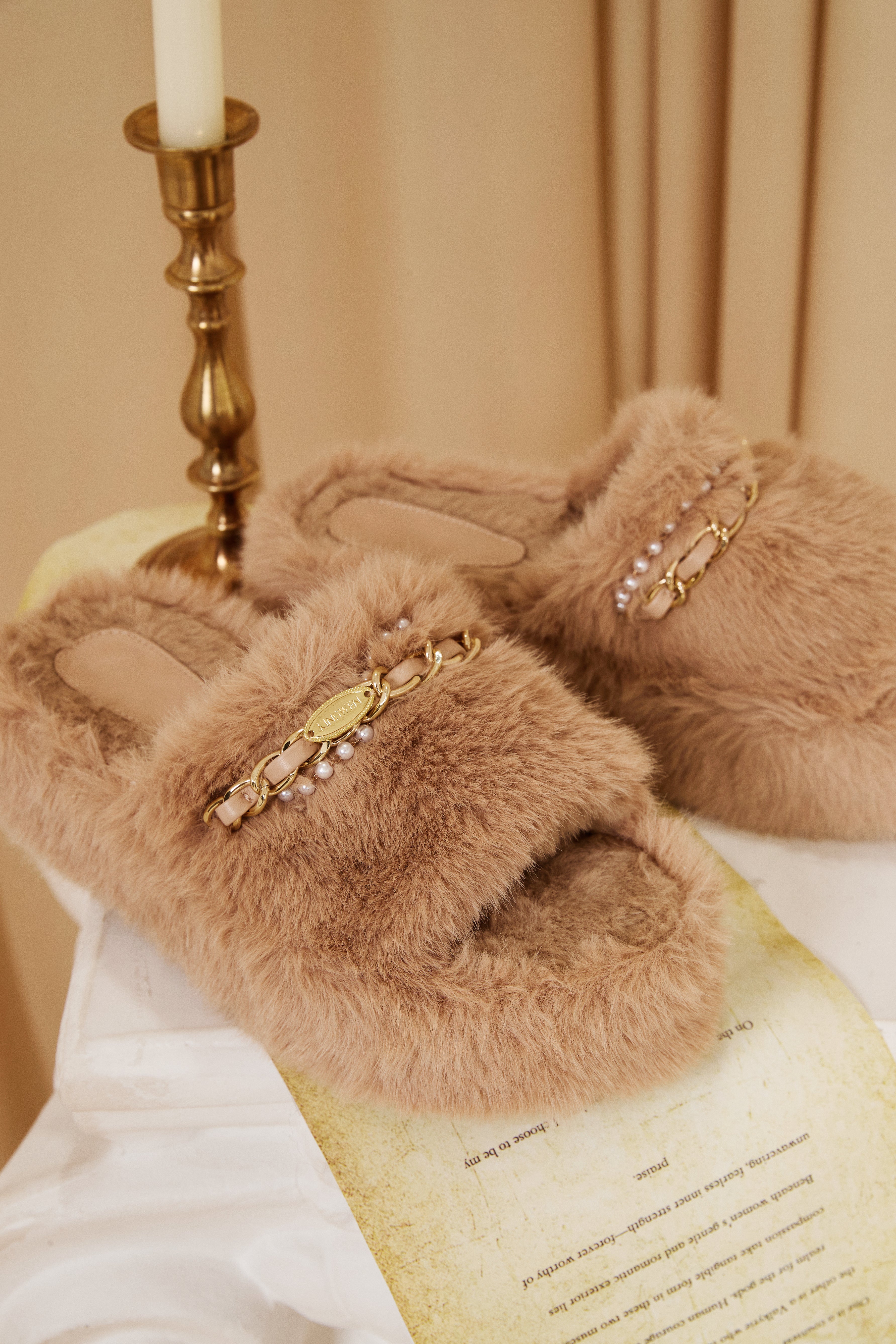 Coffee Platform Chain Pearl Furry Slippers