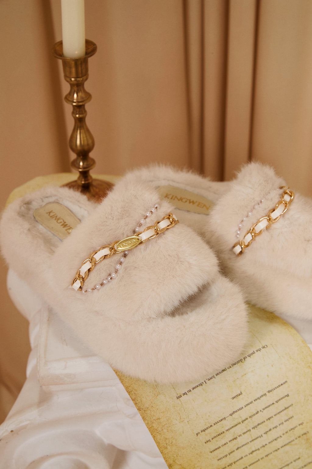 White Platform Chain Pearl Furry Slippers