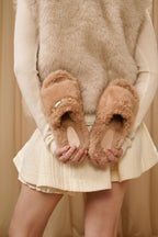 Coffee Platform Chain Pearl Furry Slippers