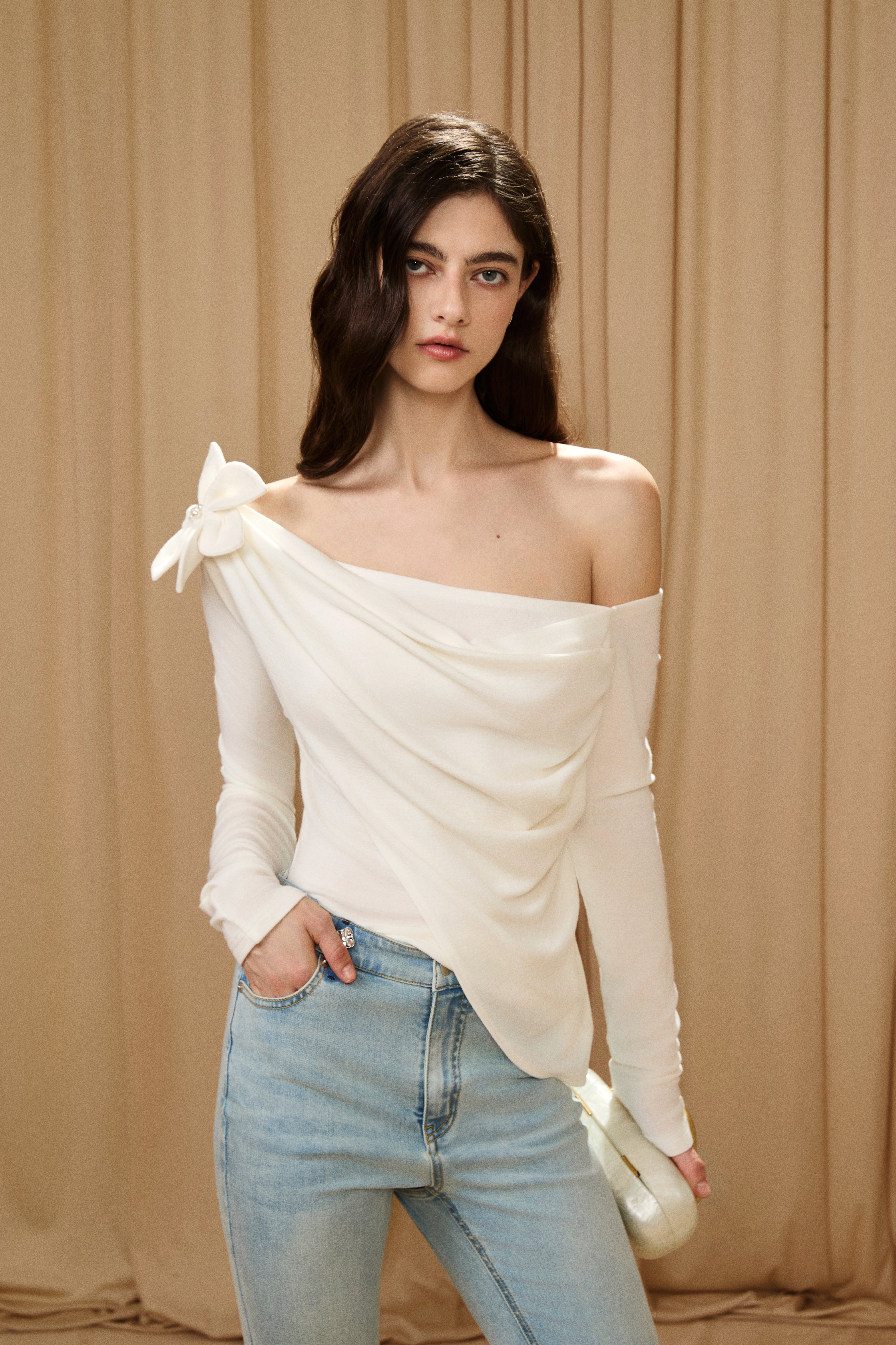 Off-White One-Shoulder Iris Floral Knit Top
