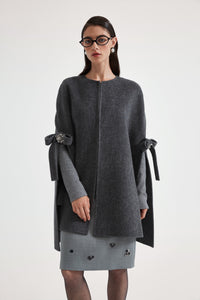 Gray Bow Cape