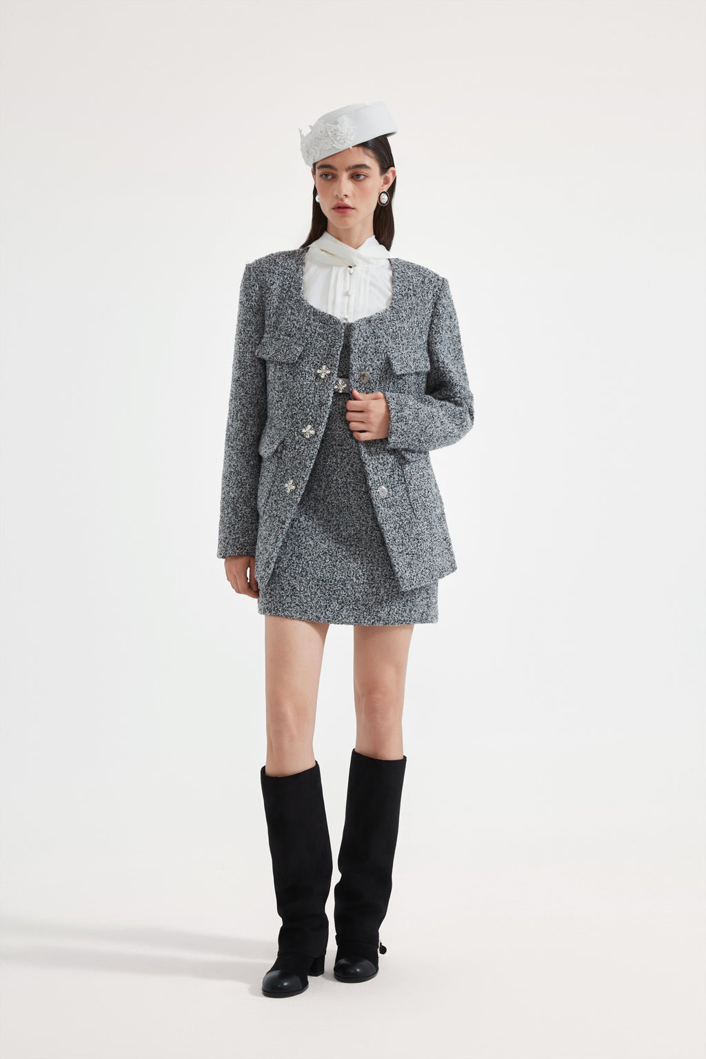Gray Detachable Square-Necked Tweed Coat
