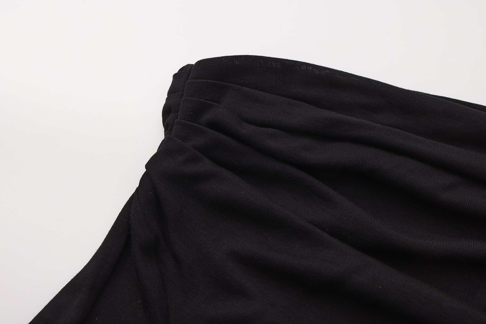 Black Off-The-Shoulder Pleated Bow Ribbon Blouse