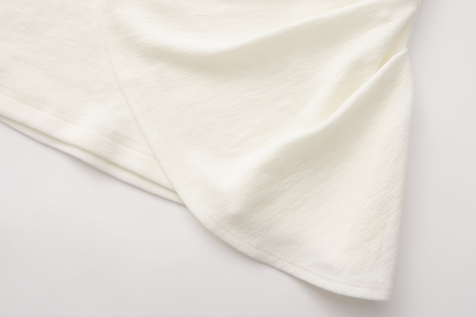 Off-White One-Shoulder Iris Floral Knit Top