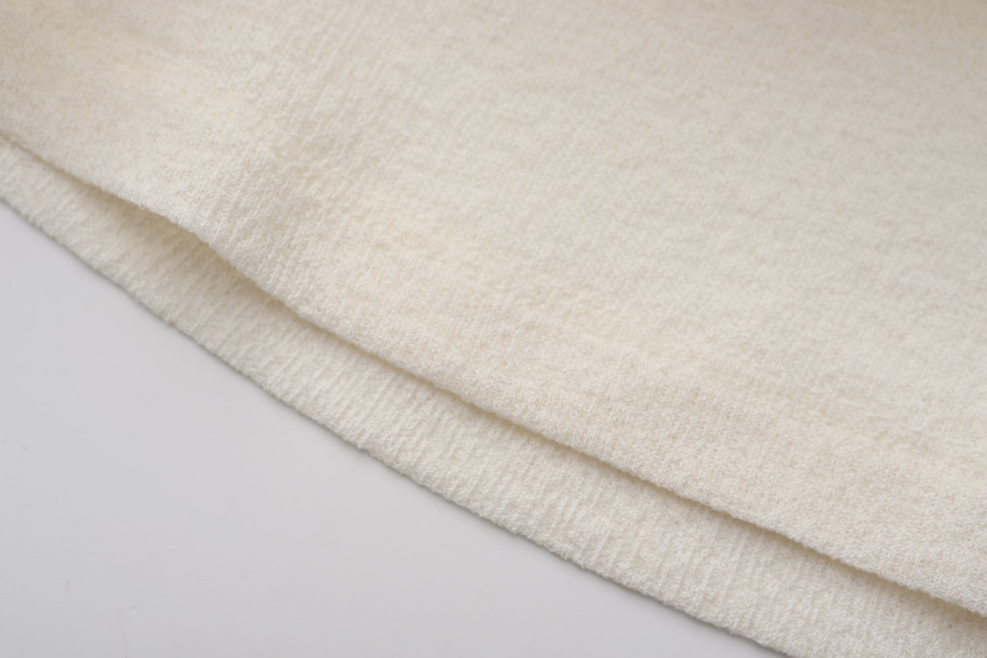 White Off-shoulder Bowknot Top