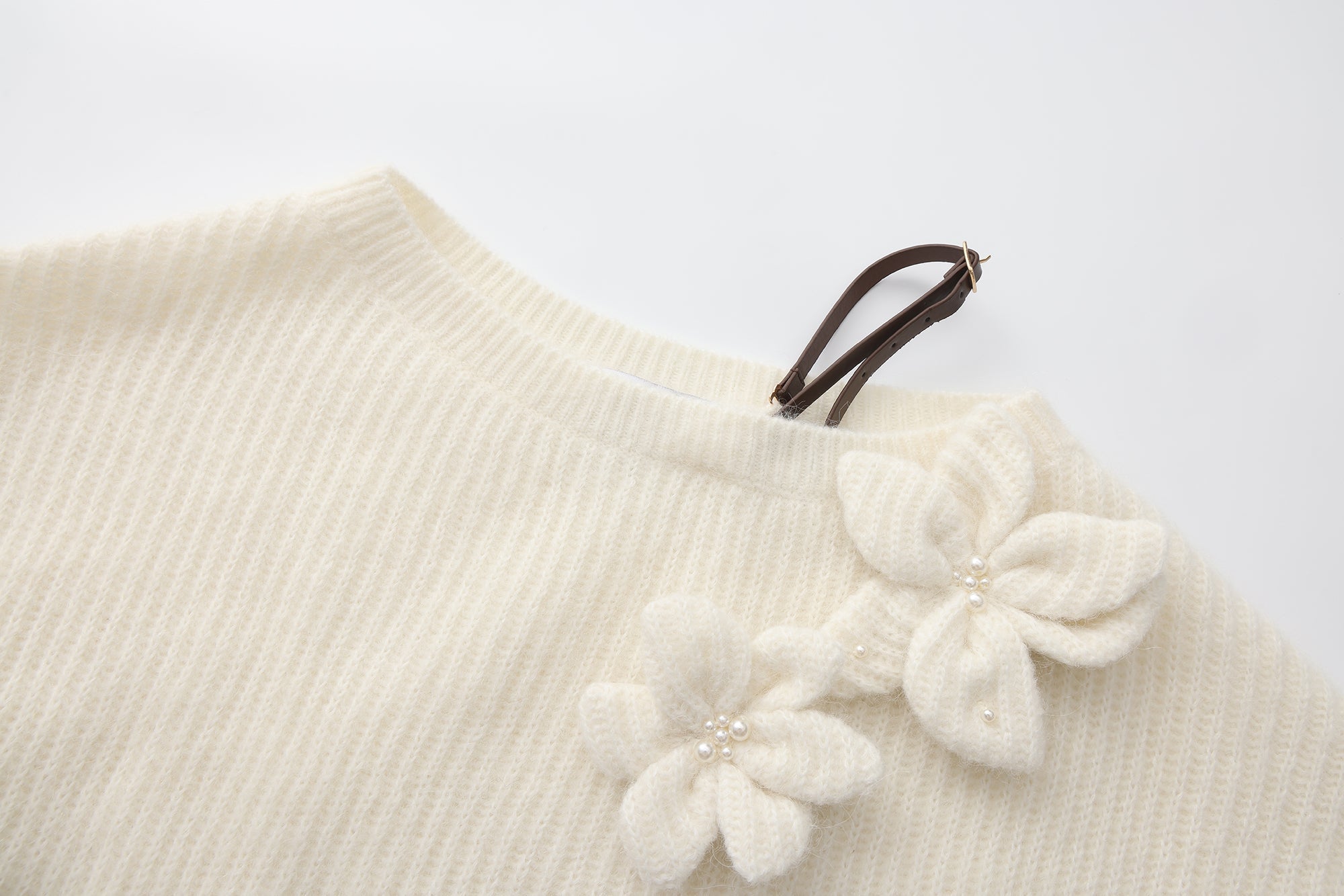 White Off-Shoulder Leather Buckle Iris Pattern Sweater