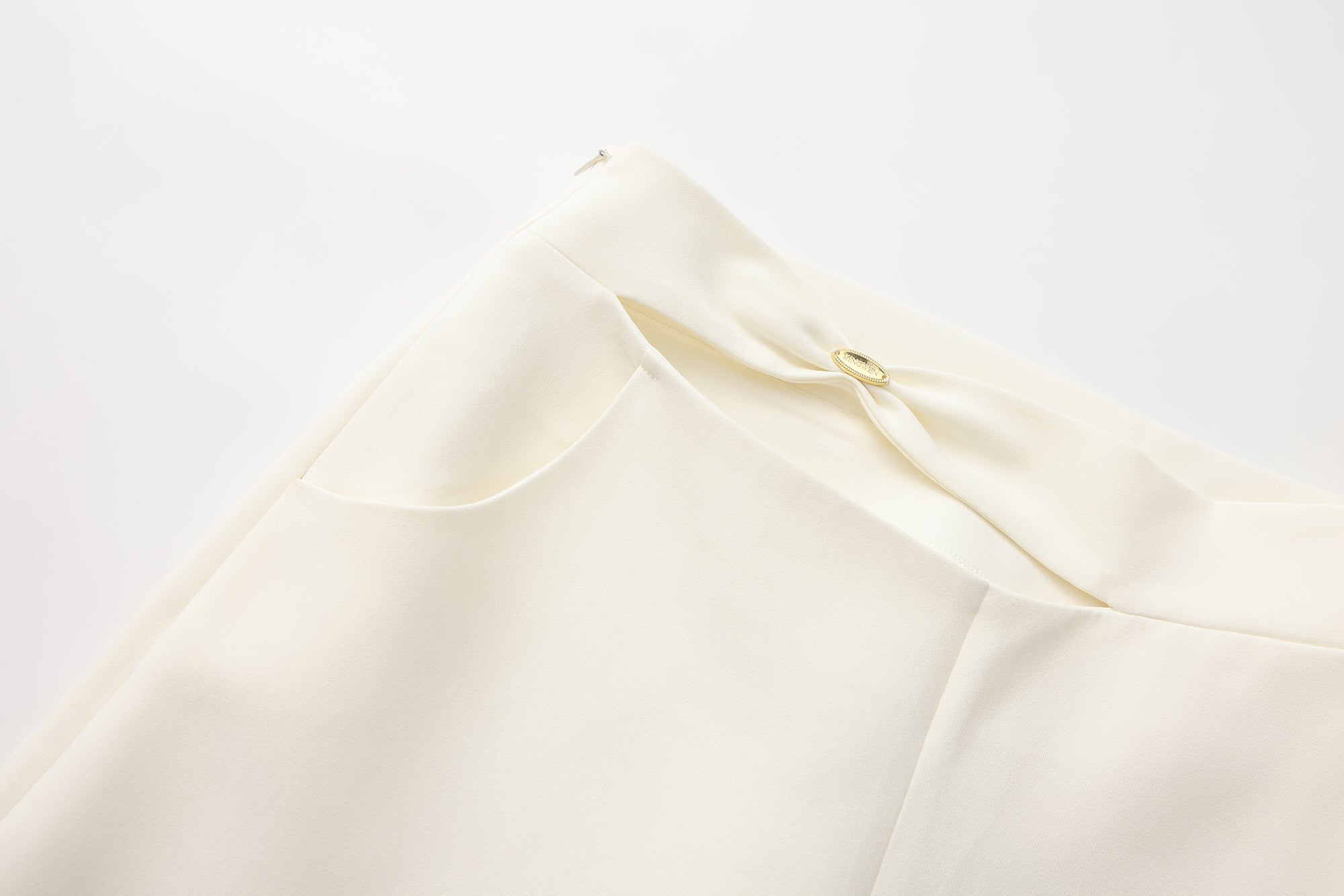 Off-White Bow Hollow Spliced Straight-Leg Pants