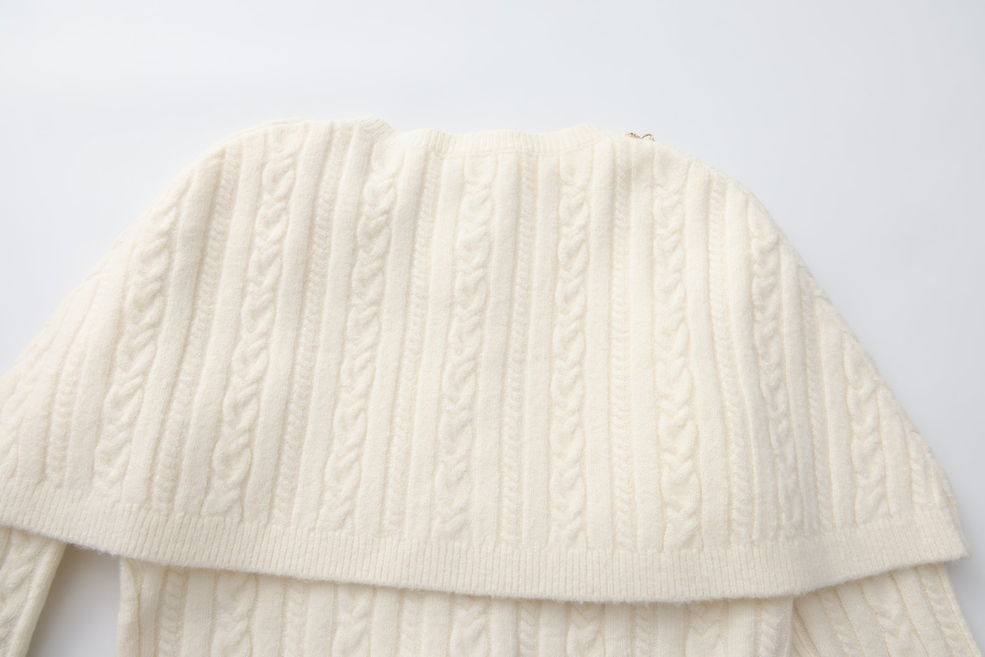 White Iris Pearl Knit Cape Cardigan / Pants
