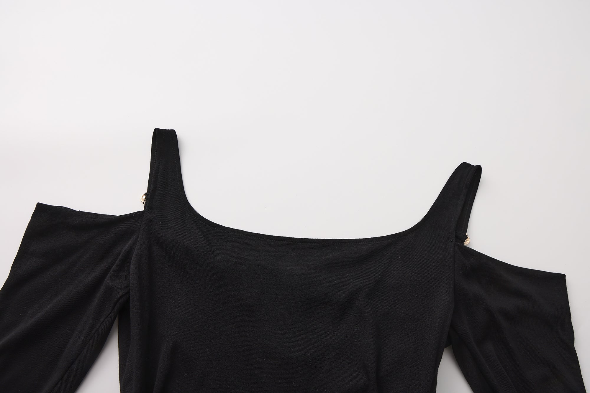 Black Off-The-Shoulder Draped Halter Long-Sleeve Top