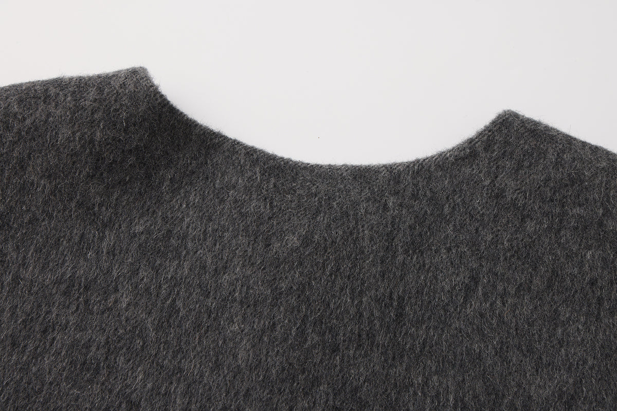 Gray Bow Cape