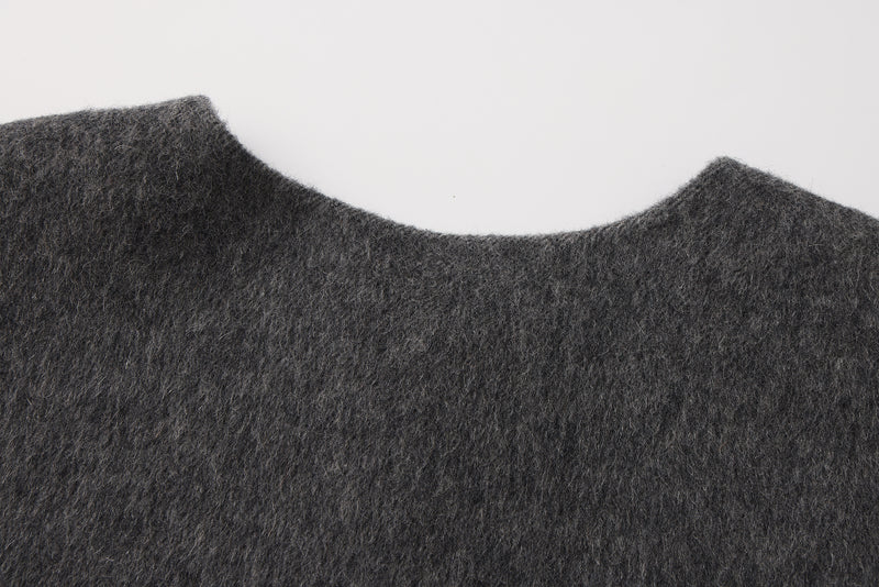 Gray Bow Cape