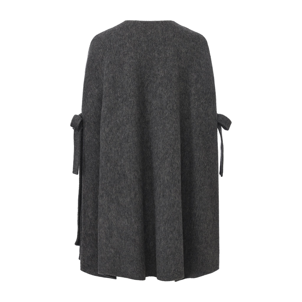 Gray Bow Cape