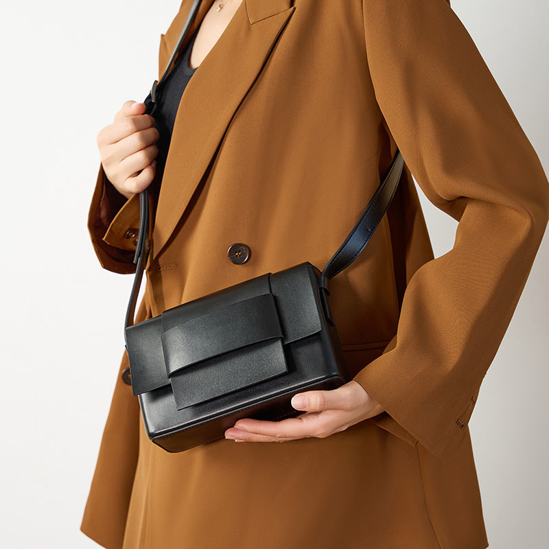 LISA ORIGAMI SHOULDERBAG