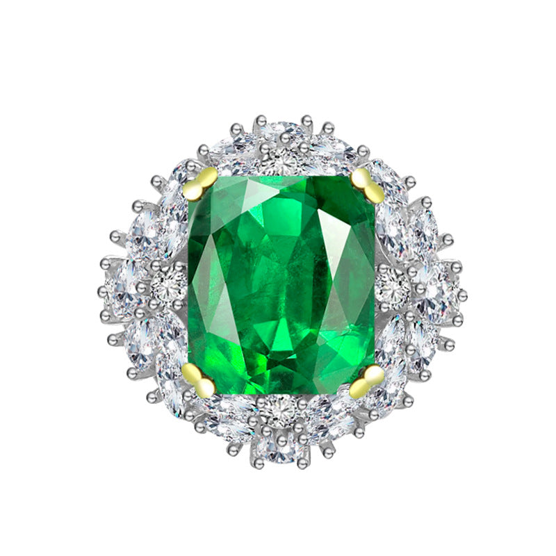 EMERALD QUEEN RING