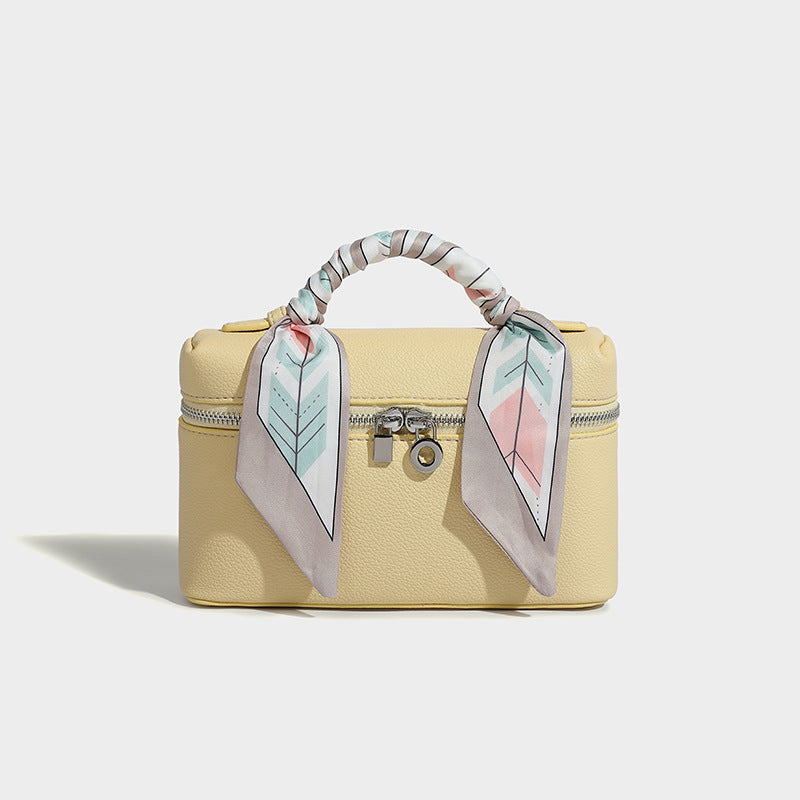 SHELLY BASKET HANDBAG