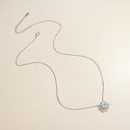 FLORA PENDENT NECKLACE