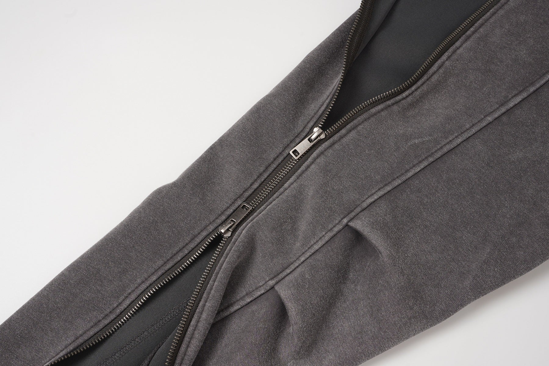 Asymmetric Zipped Hoddie