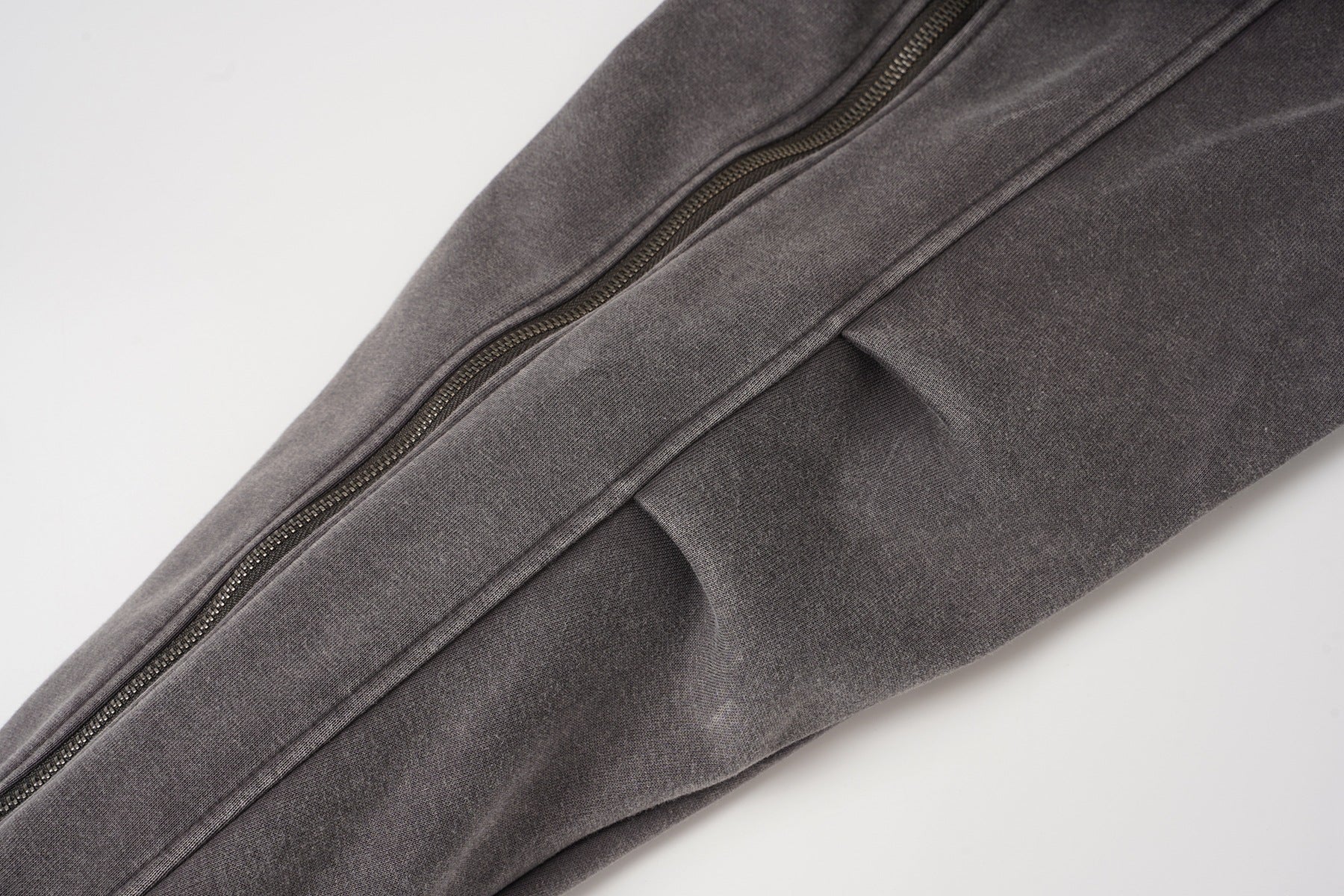 Asymmetric Zipped Hoddie