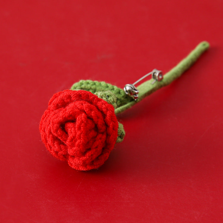 ROSE BROOCHES