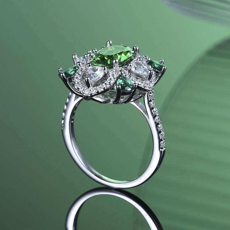 EMERALD FLORA RING