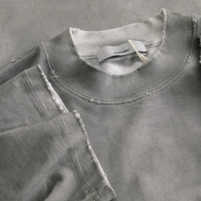 425g GREY DISTRESSED T-SHIRT