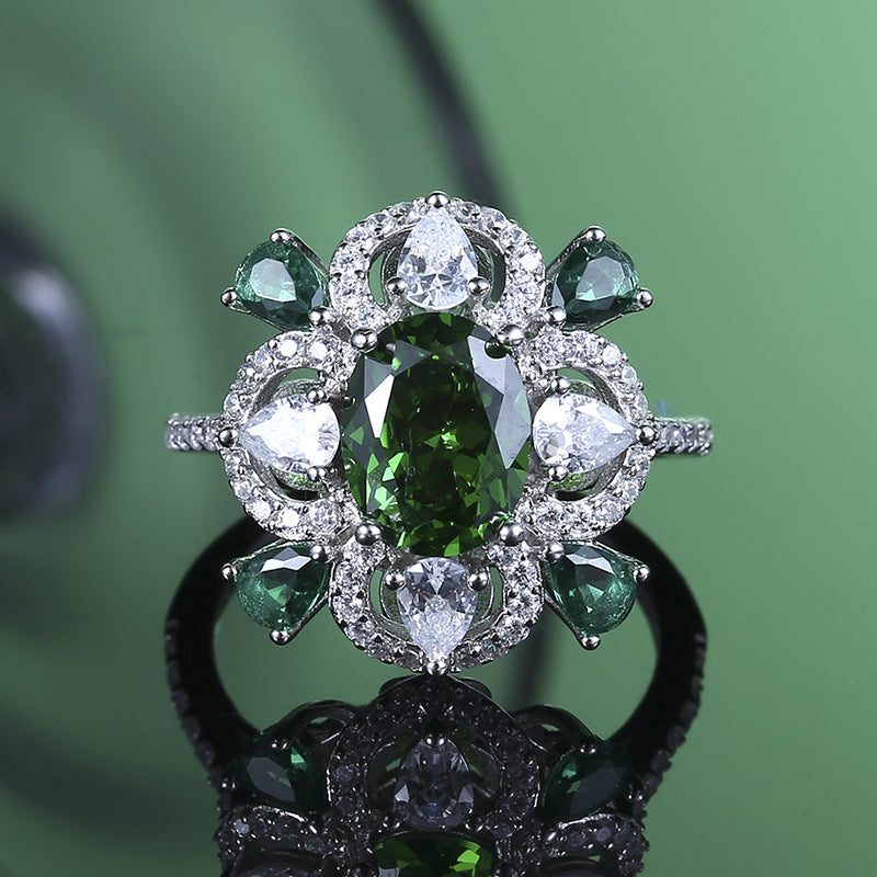 EMERALD FLORA RING