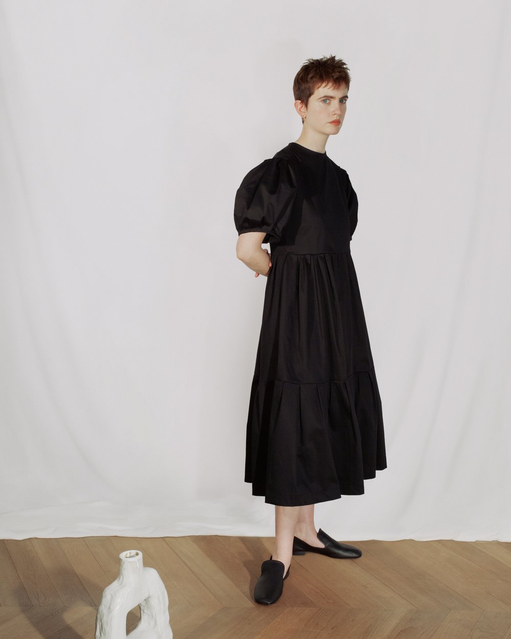 Gathered puffy sleeves dress