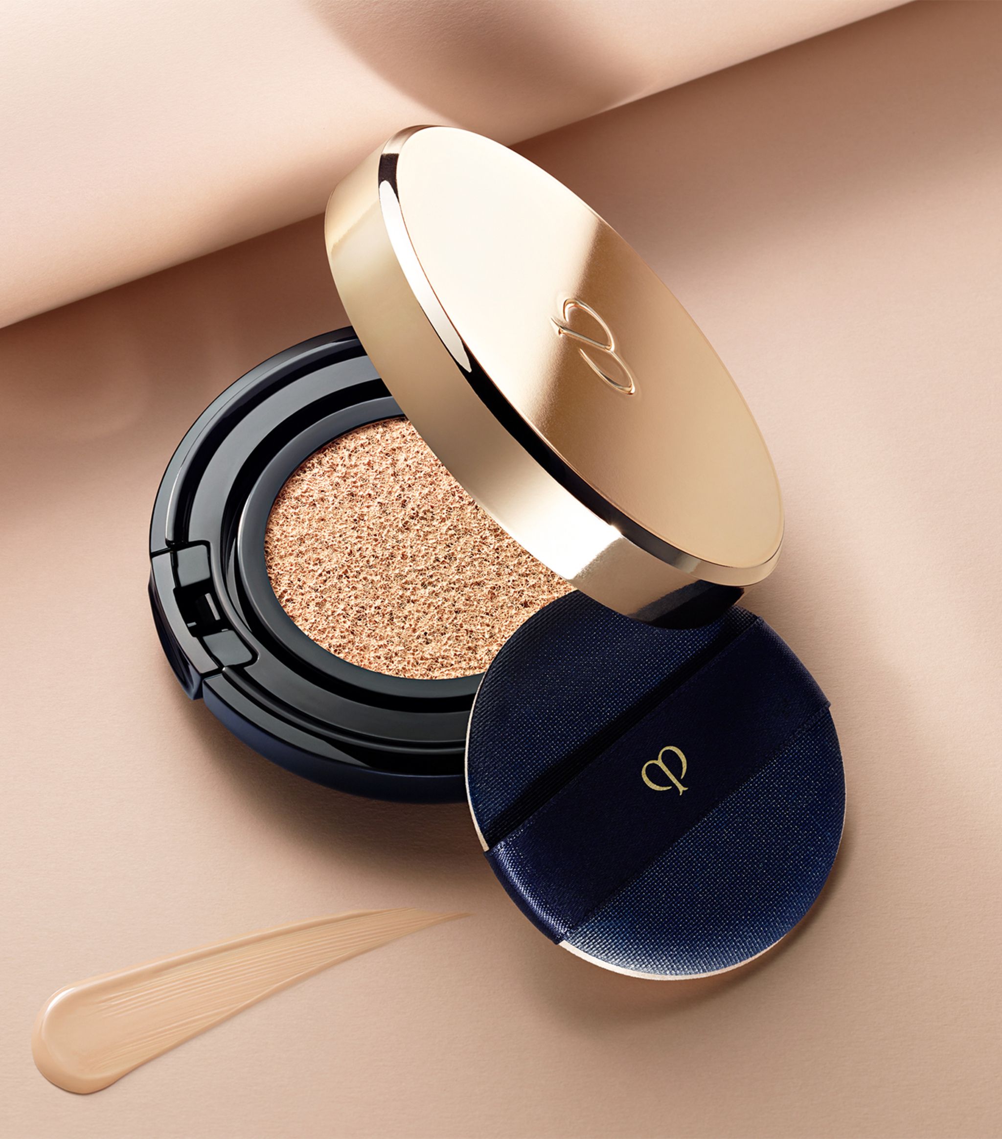 Radiant Cushion Foundation #10