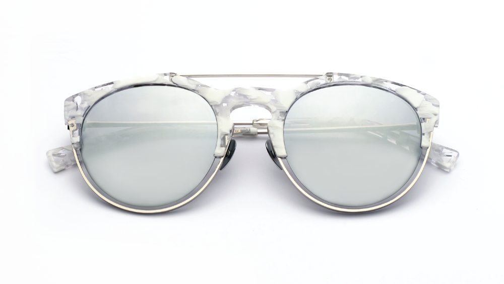 AFFIX - WHITE TORTOISE