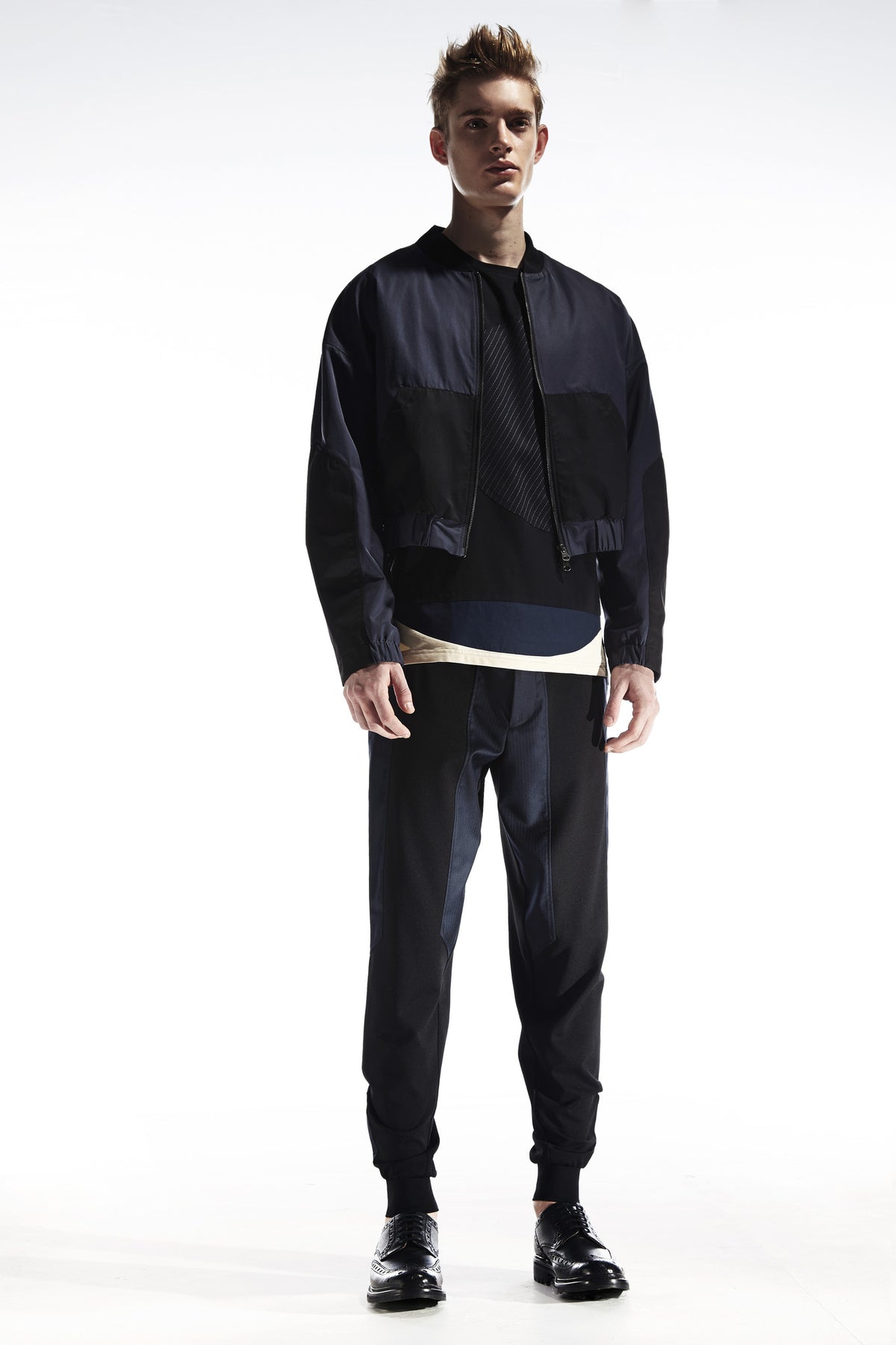 OUTTERS - BOMBER JAKET WITH DETACHABLE LAYER
