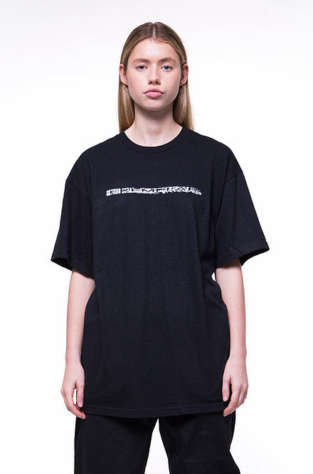 SHORT SLEEVE TEE IN BLACK