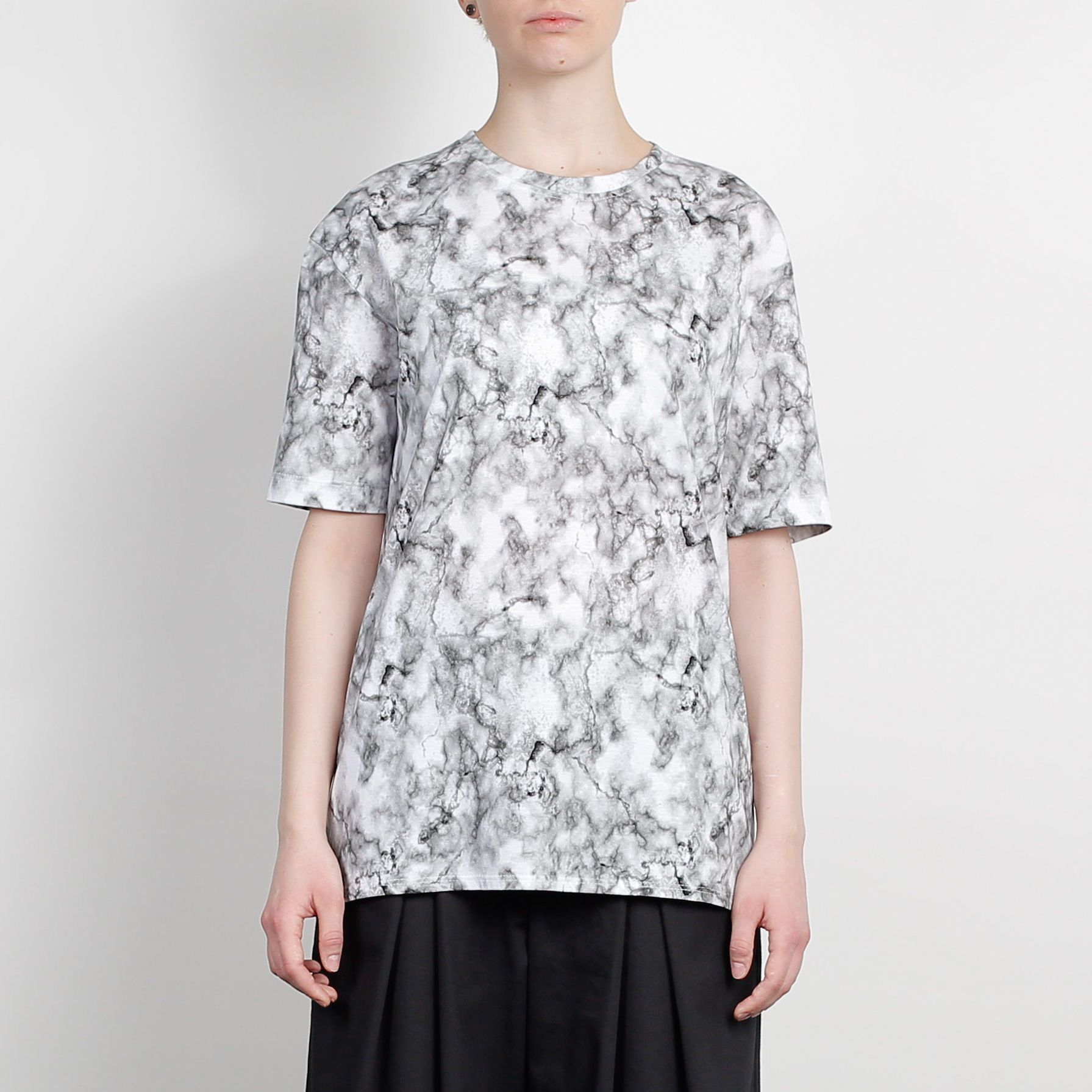 ELONGATED T-SHIRT TIE DYE