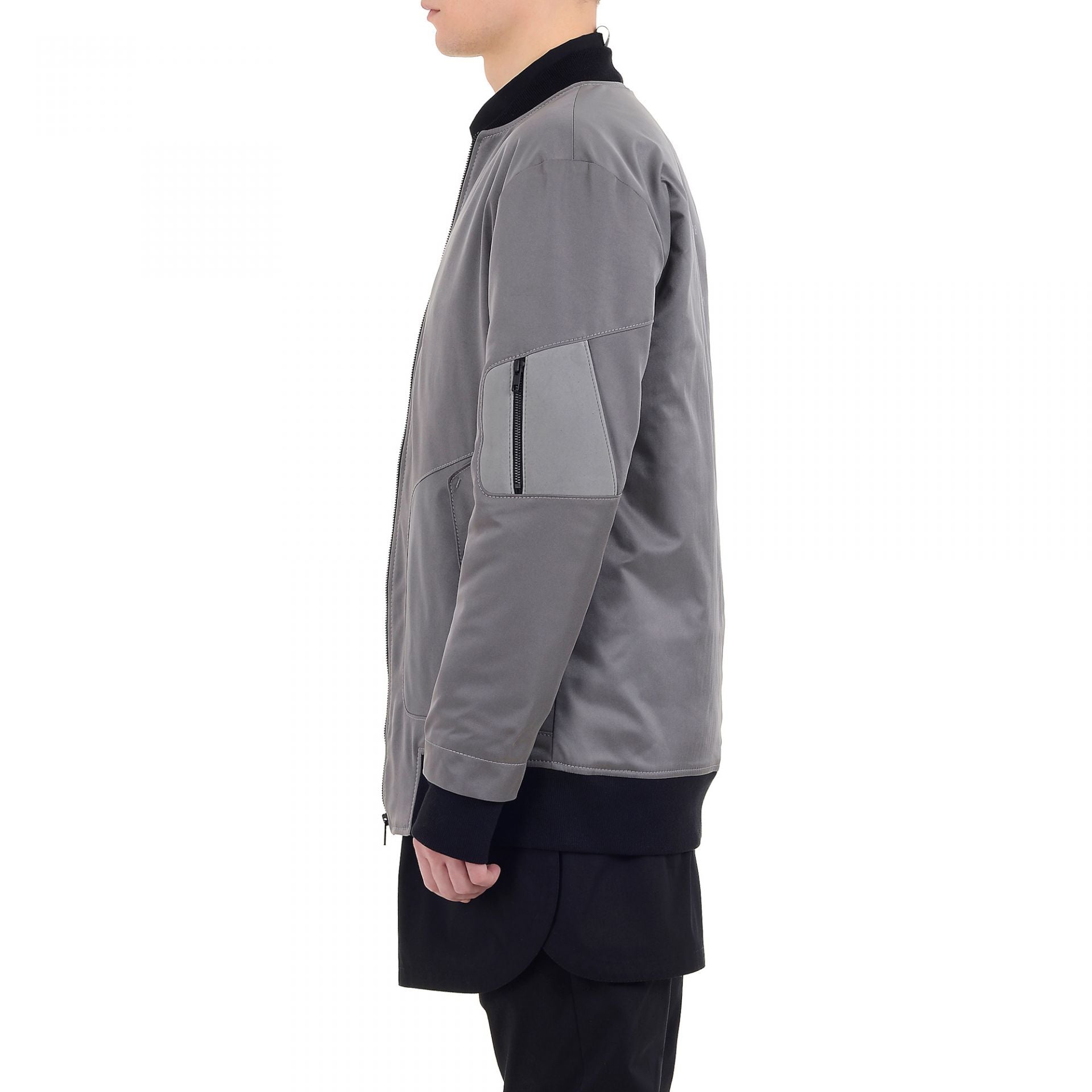 RUNNER BOMBER GRAPHITE
