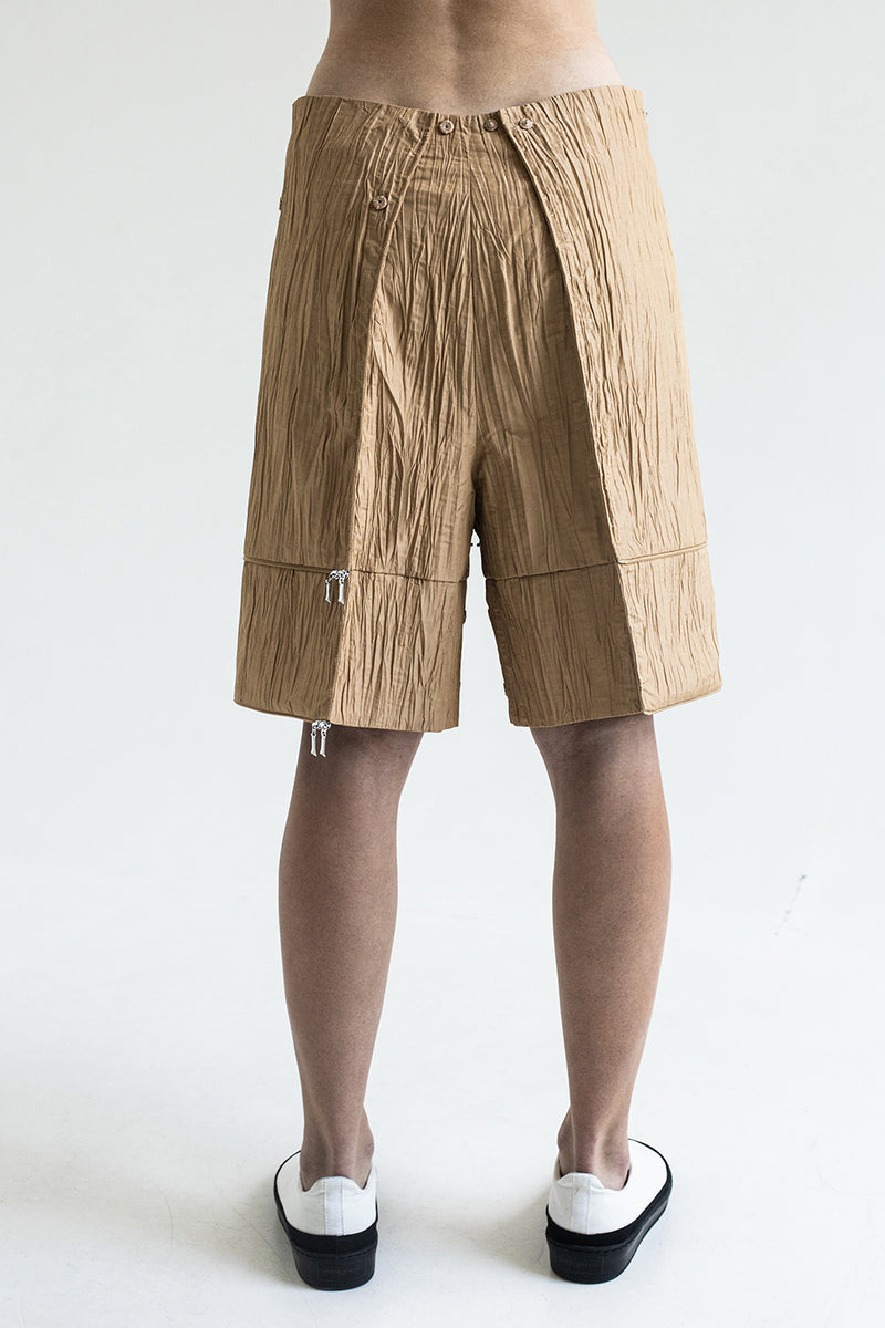 TAKEAWAY 2-WAY TRANSFORMING PIECE: SHORTS / BAG